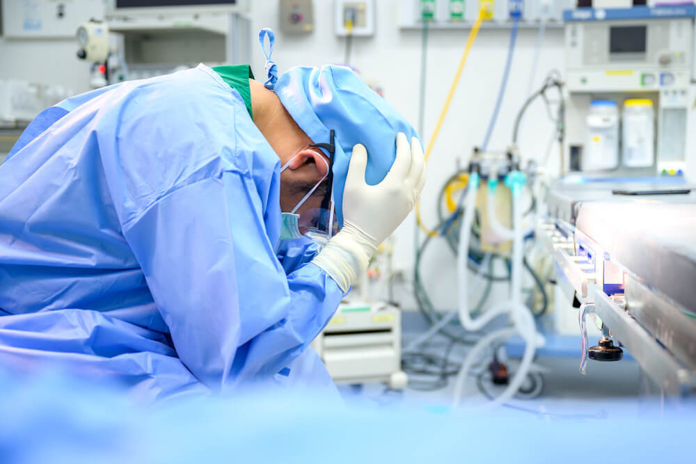 Doctor failed operation causing death of the patient.